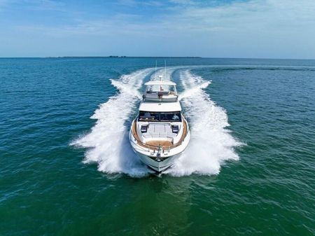 Prestige 630 Flybridge image