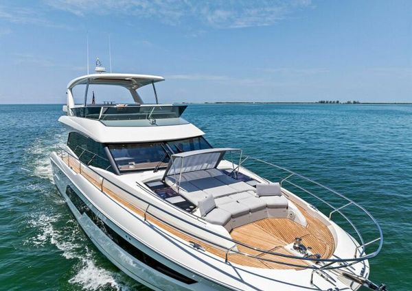 Prestige 630 Flybridge image