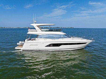 Prestige 630 Flybridge image