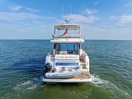 Prestige 630 Flybridge image