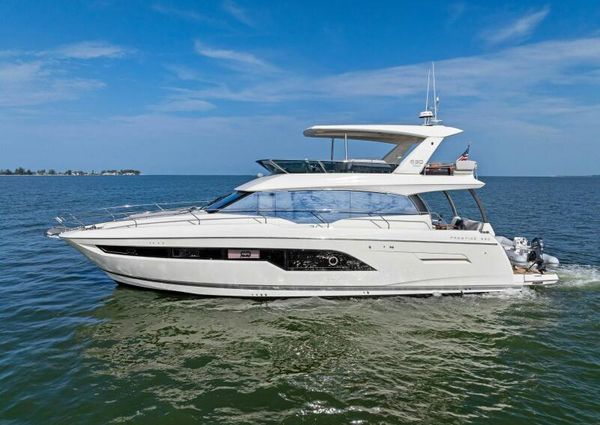 Prestige 630 Flybridge image