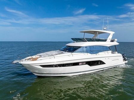 Prestige 630 Flybridge image