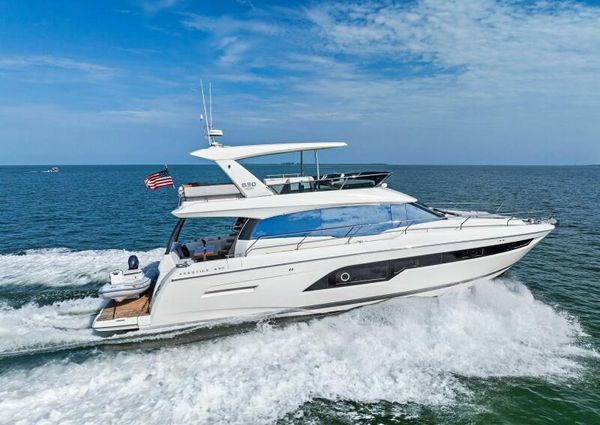 Prestige 630 Flybridge image