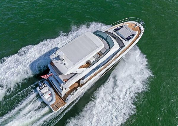 Prestige 630 Flybridge image