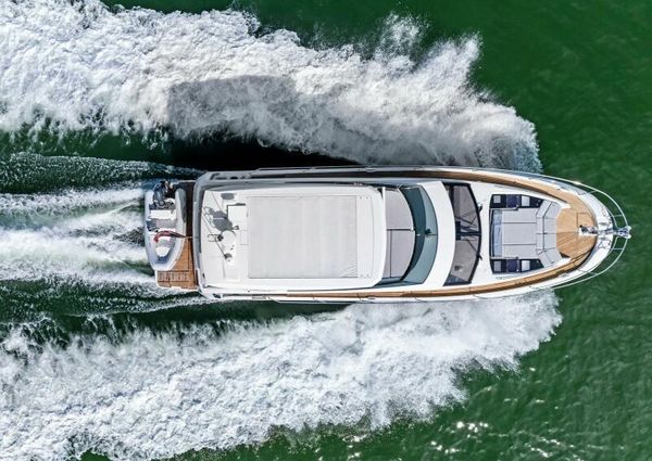 Prestige 630 Flybridge image