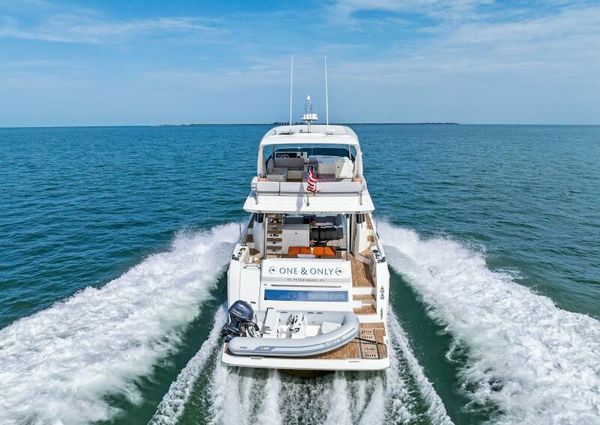 Prestige 630 Flybridge image