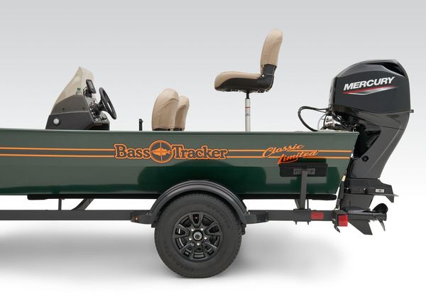 Tracker BASS-TRACKER-CLASSIC-LIMITED image