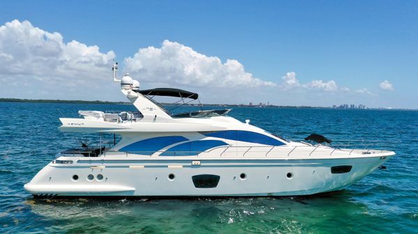 Azimut 75