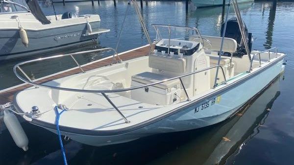 Boston Whaler 170 Montauk