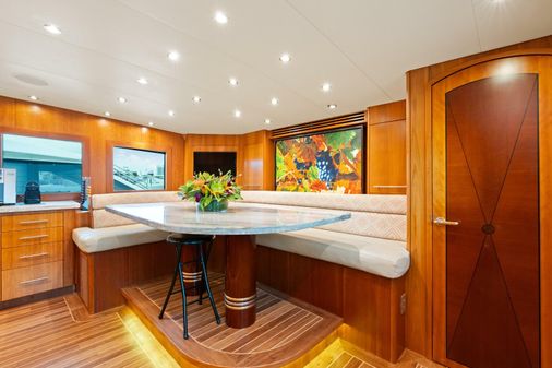 Hatteras 100 Motor Yacht image