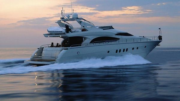 Dominator 680