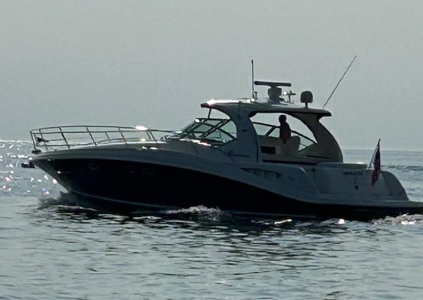 Sea Ray 420 Sundancer image