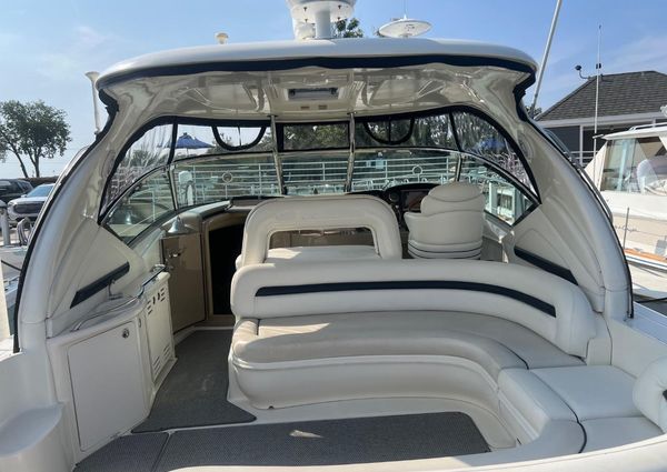 Sea Ray 420 Sundancer image