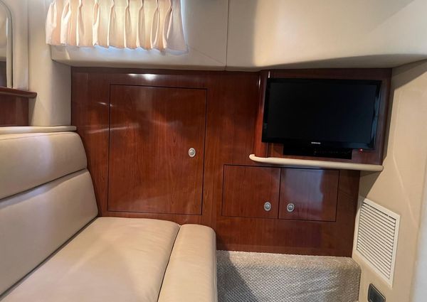 Sea Ray 420 Sundancer image