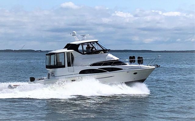 Carver 45 Cockpit Motor Yacht - main image