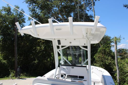 Sea Fox 248 Commander image