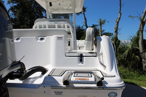 Sea Fox 248 Commander image