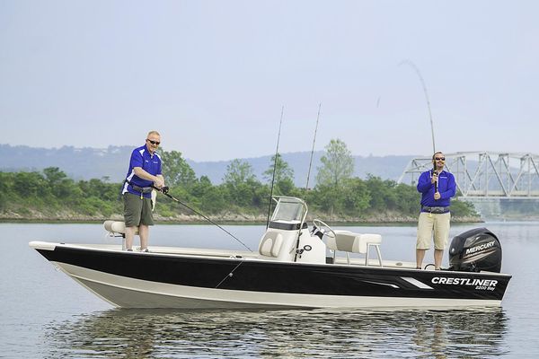 Crestliner 2200 Bay - main image