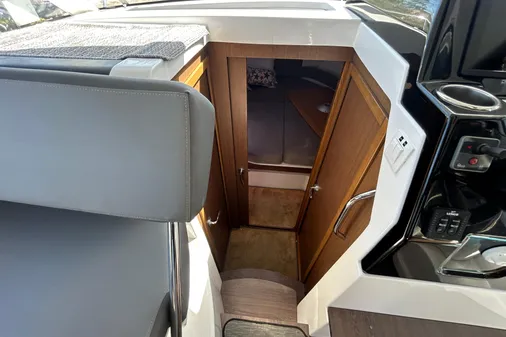 Beneteau Antares 9 image