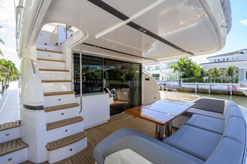 Princess 68 Flybridge image