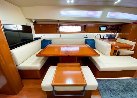 Beneteau Oceanis 58 image