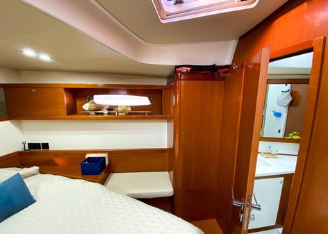 Beneteau Oceanis 58 image