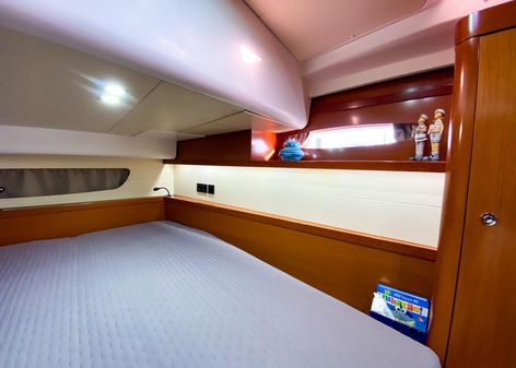 Beneteau Oceanis 58 image