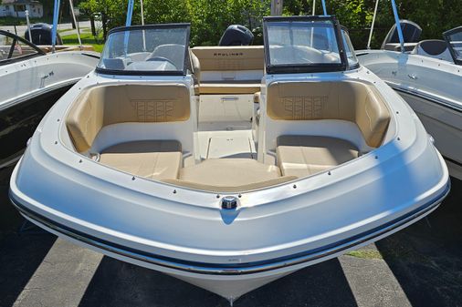 Bayliner VR-5 image