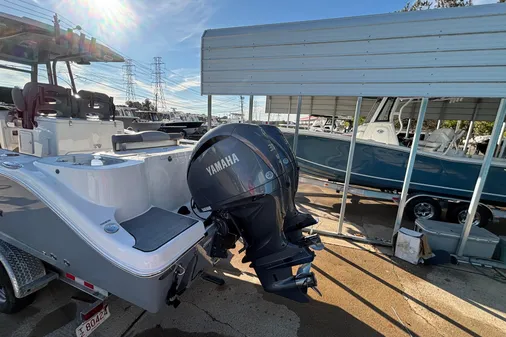 Nauticstar 28-XS image