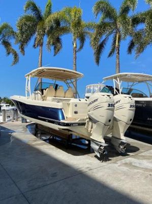 Chris-Craft Catalina 34 - main image