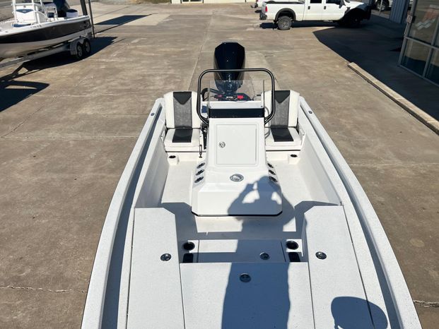 2023 Vexus AVX 2180 CC Tulsa, Oklahoma - Nichols Marine Boat Sales