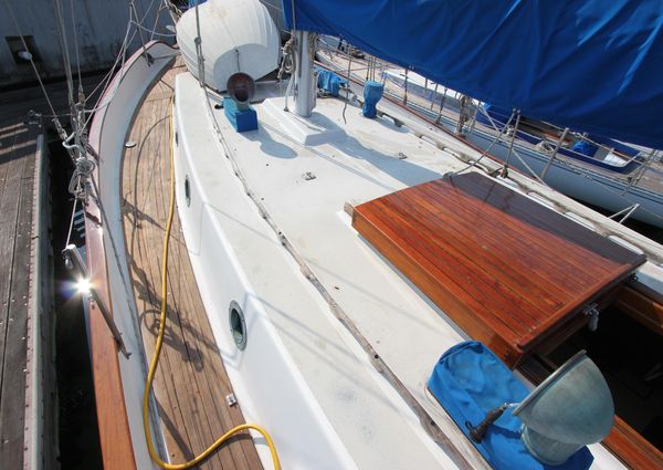 Westsail CUTTER image