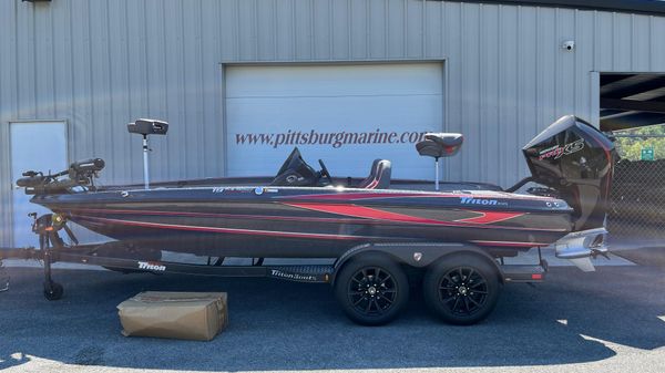 Triton 19 TRX