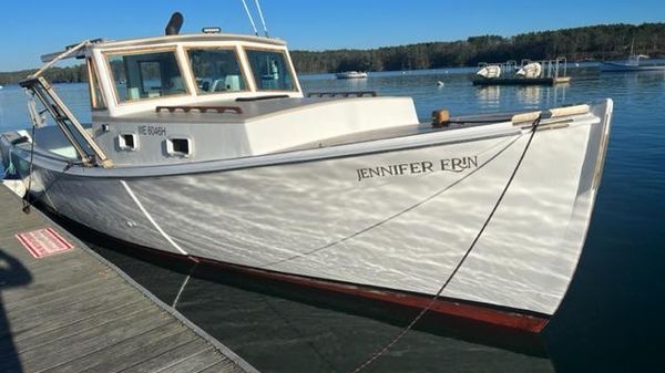 Beal Cavanaugh Lobster Style Vessel