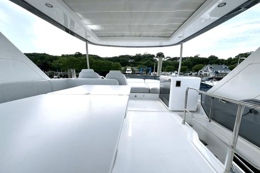 Azimut 53 Flybridge image