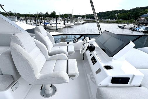 Azimut 53 Flybridge image