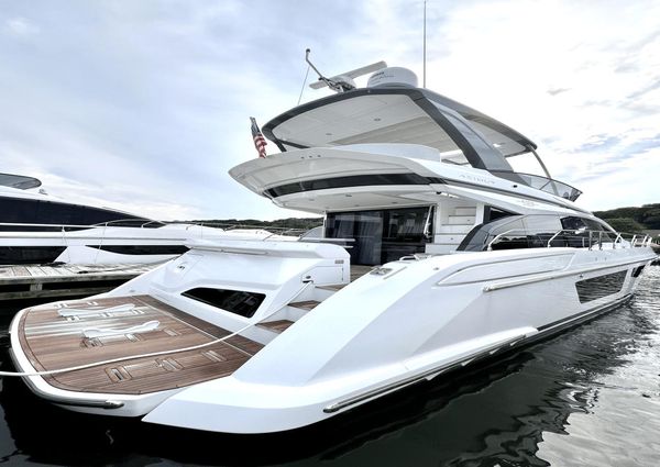 Azimut 53 Flybridge image