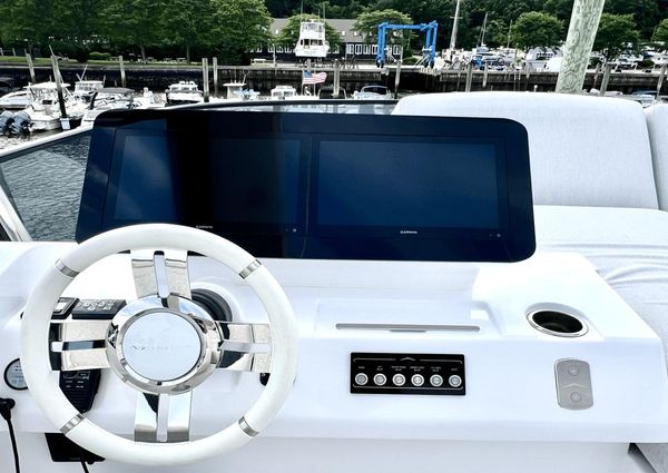 Azimut 53 Flybridge image