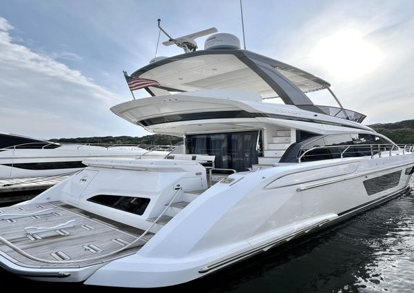 Azimut 53 Flybridge image