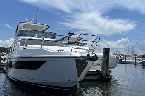 Azimut 53 Flybridge image