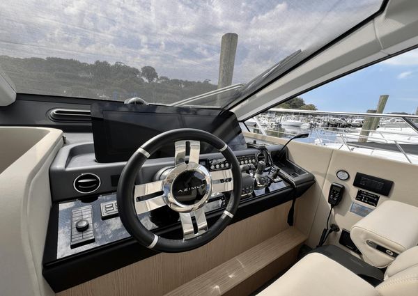 Azimut 53 Flybridge image