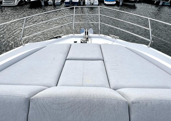 Azimut 53 Flybridge image