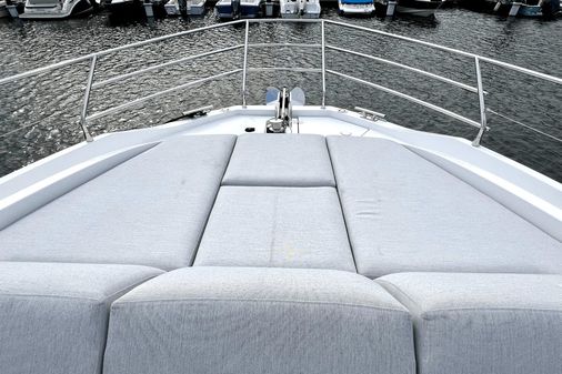 Azimut 53 Flybridge image