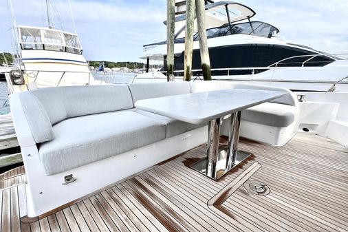 Azimut 53 Flybridge image