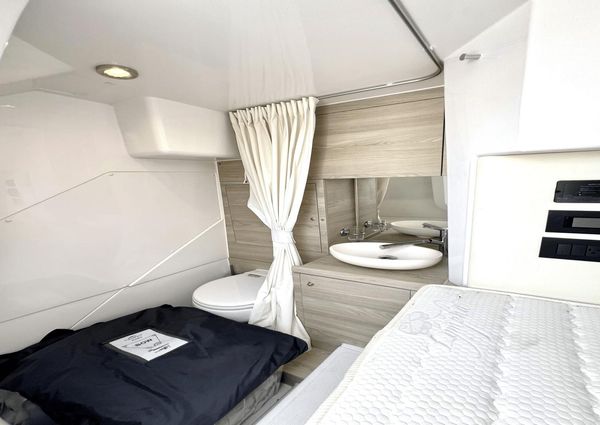 Azimut 53 Flybridge image