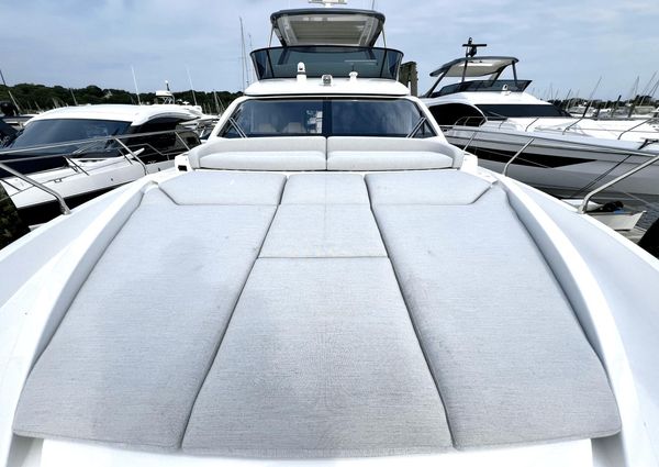 Azimut 53 Flybridge image