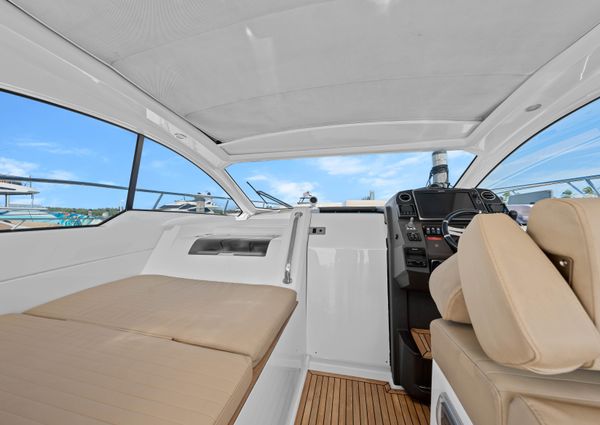 Azimut Atlantis 43 image