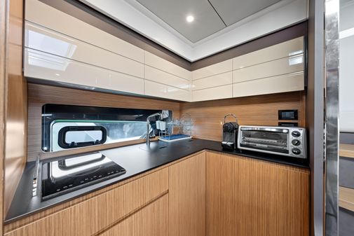 Azimut Atlantis 43 image