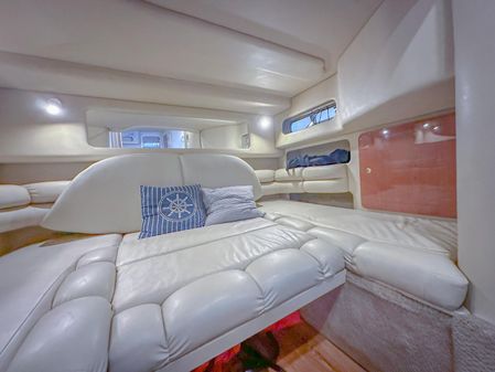 Sea Ray 400 Sundancer image