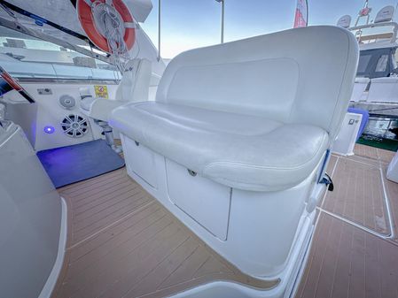 Sea Ray 400 Sundancer image